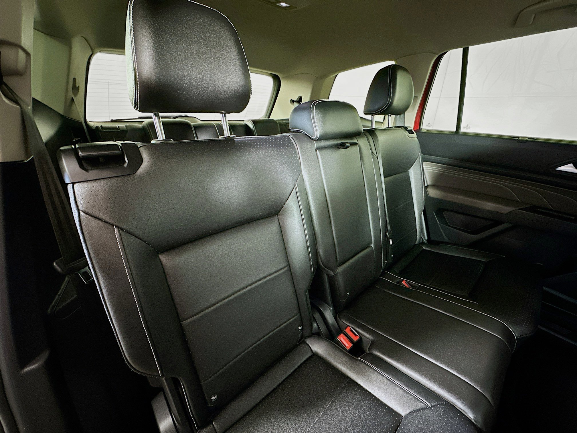 Used 2023 Volkswagen Atlas SE image 27