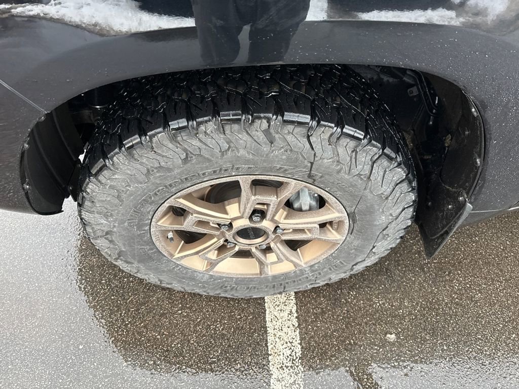 Certified 2021 Toyota Land Cruiser Heritage Edition image 37