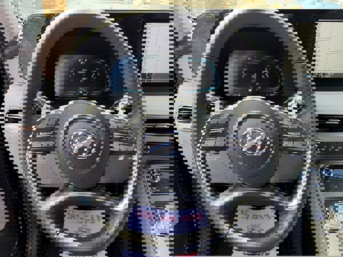 Used 2025 Hyundai Palisade SEL image 17