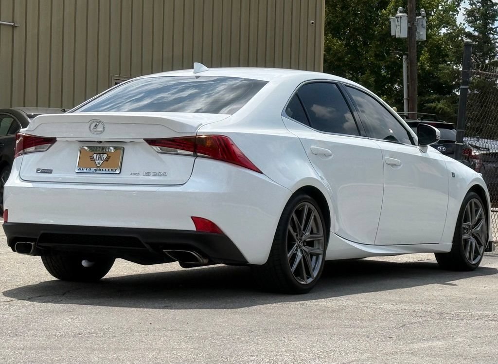 Used 2019 Lexus IS 300 F Sport w/ F Sport Package AWD/4WD image 5
