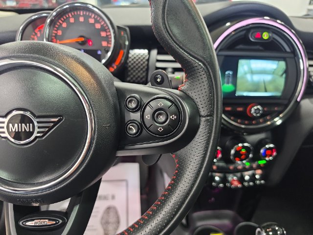 Used 2021 MINI Cooper S FWD image 19