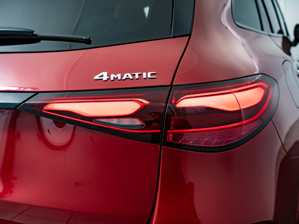 Certified 2024 Mercedes-Benz GLC 300 4MATIC image 9