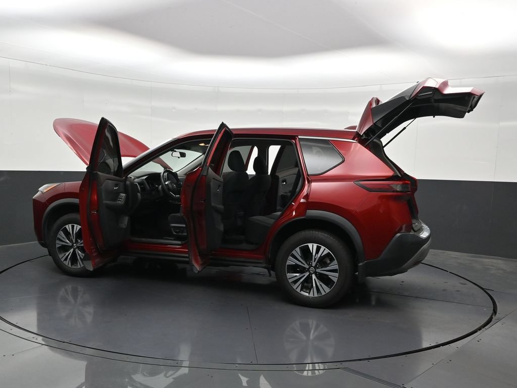 Used 2021 Nissan Rogue SV FWD image 34