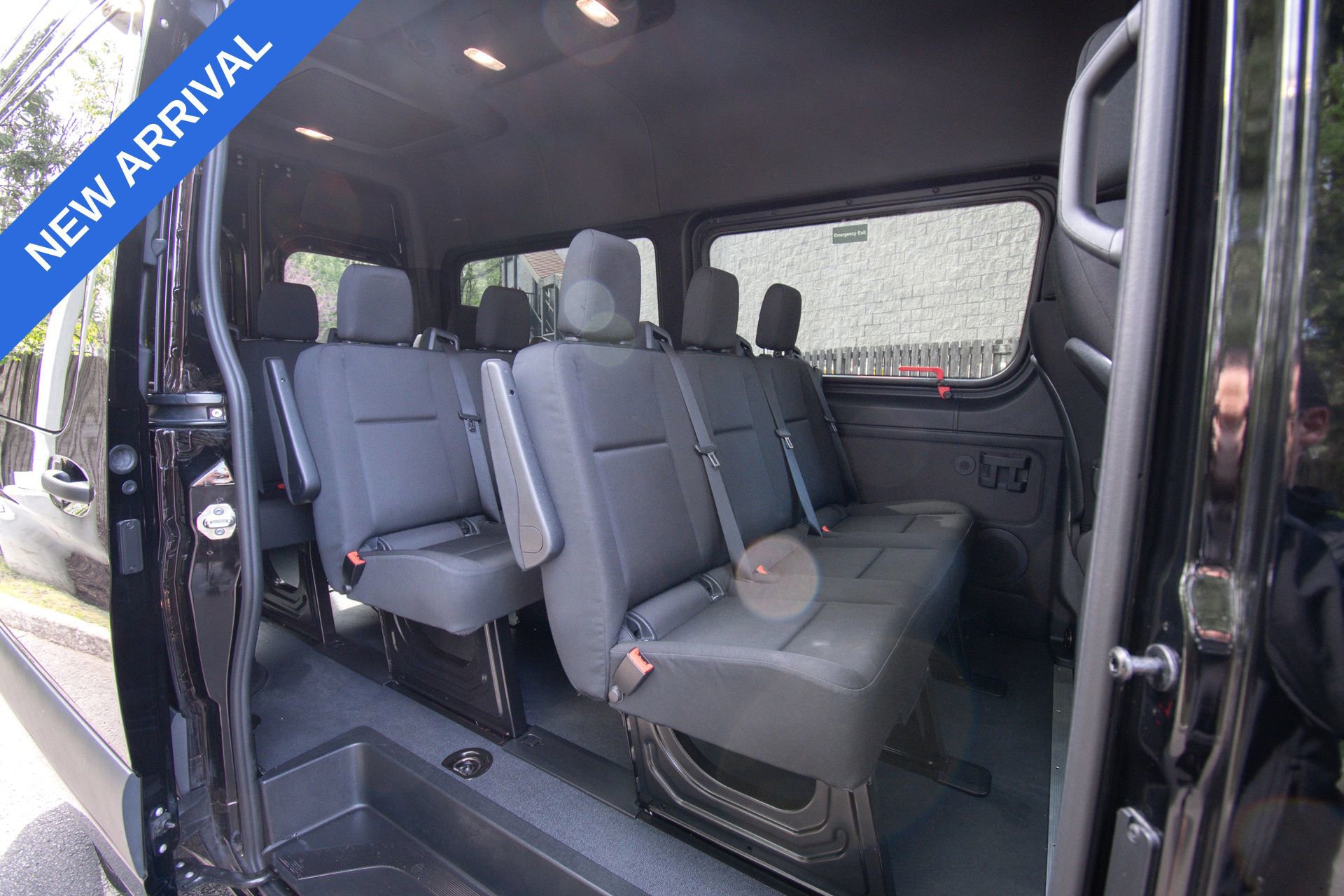 Used 2024 Mercedes-Benz Sprinter 2500 image 14