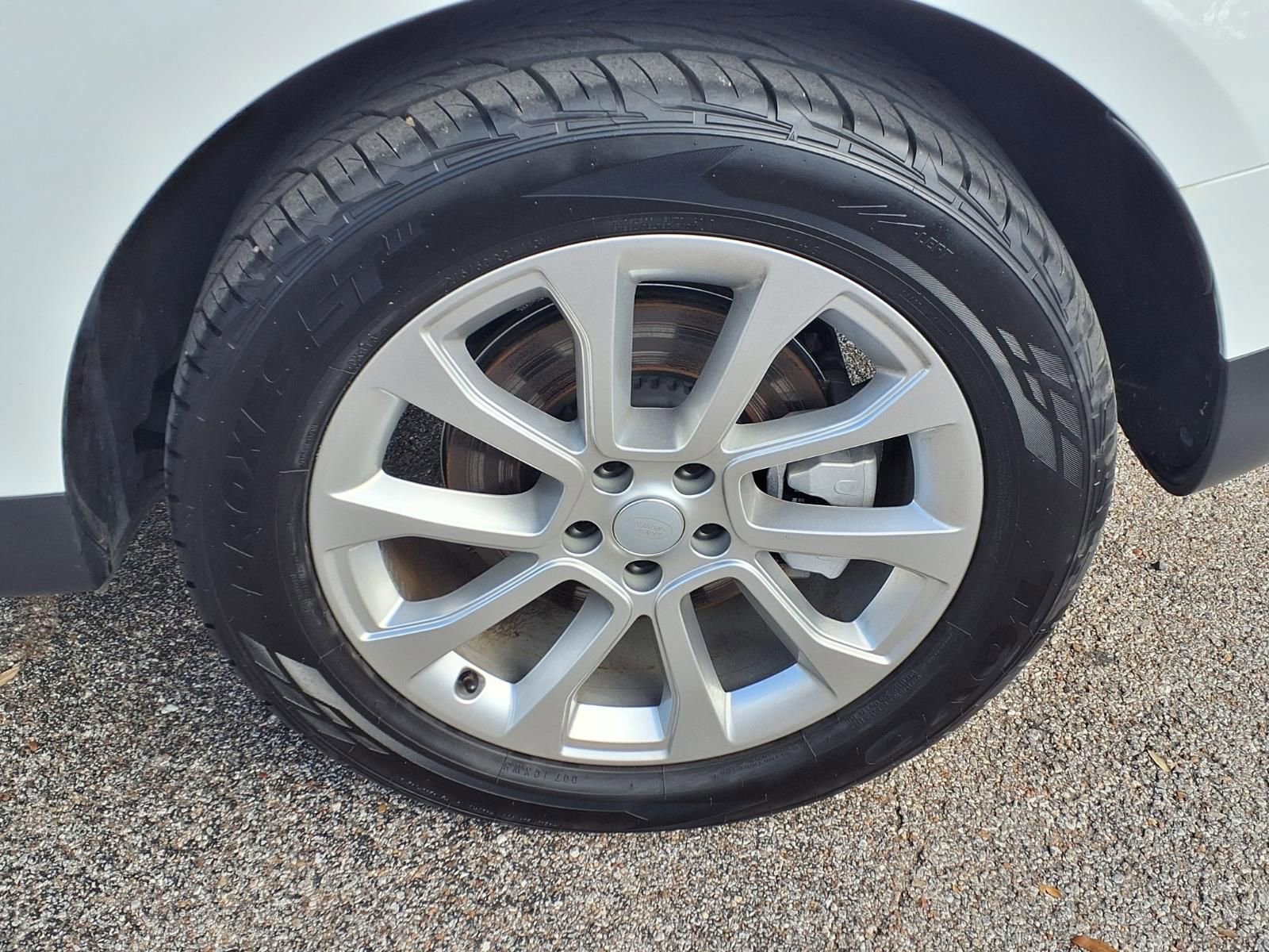 Used 2025 Land Rover Range Rover Sport SE image 25