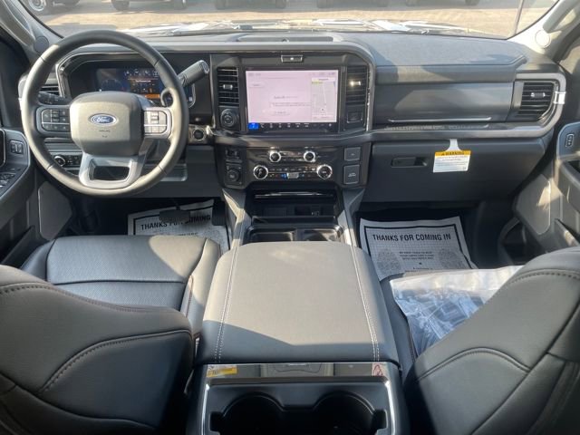 New 2026 Ford F250 Lariat w/ Black Appearance Package image 11