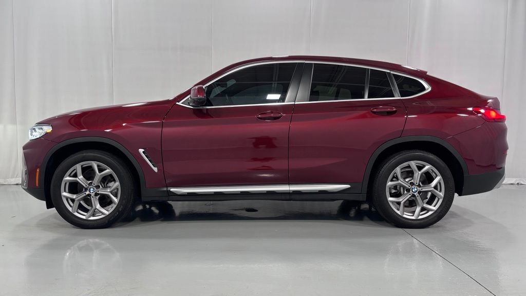 Used 2023 BMW X4 xDrive30i w/ Premium Package AWD/4WD image 7