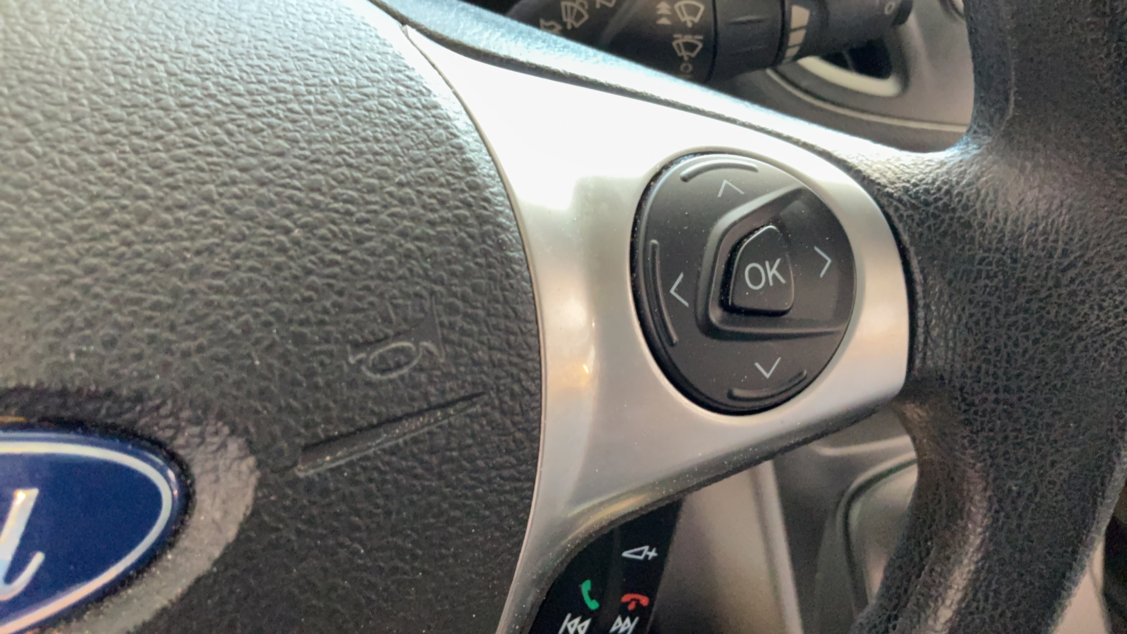 Used 2014 Ford Escape SE FWD image 16