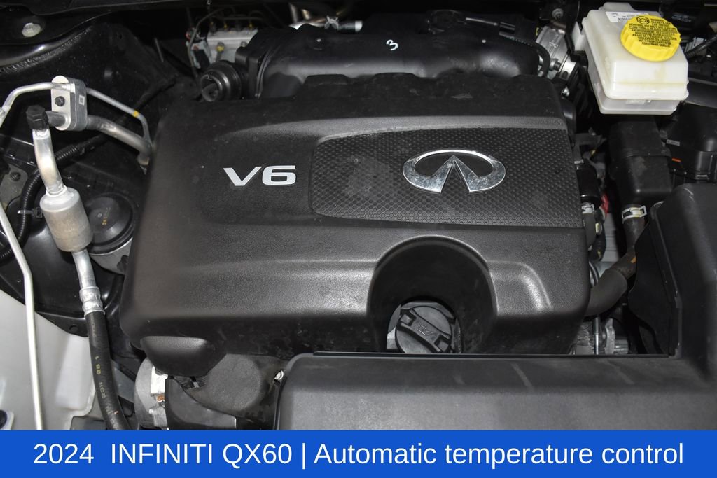 Used 2024 INFINITI QX60 Luxe image 7