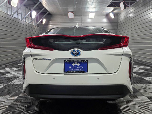 Used 2018 Toyota Prius Prime Advanced image 6