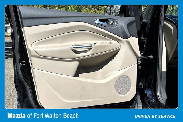 Used 2018 Ford Escape SEL image 16