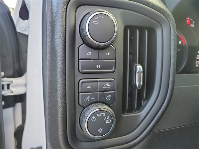 Used 2025 Chevrolet Silverado 2500 Custom w/ Custom Convenience Package image 29