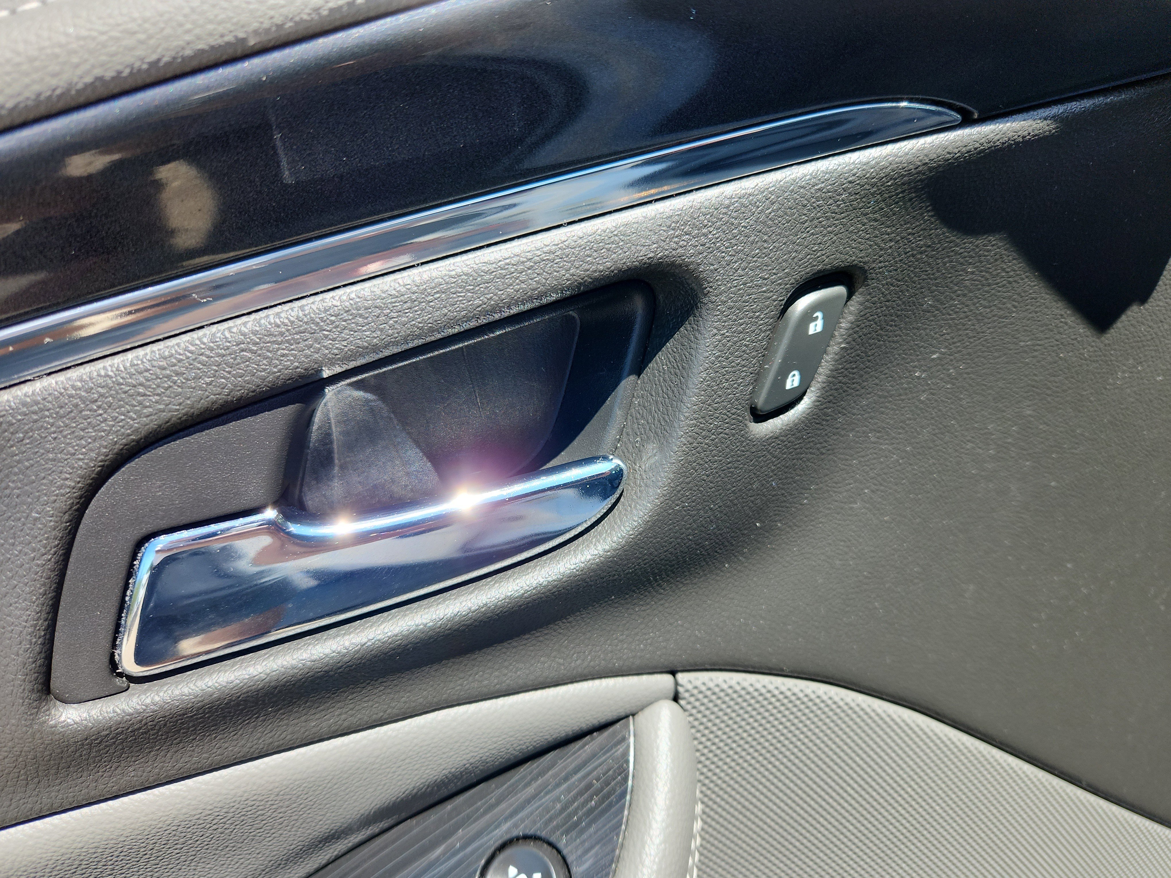 Used 2019 Chevrolet Impala LT w/ LT Leather Package FWD image 23