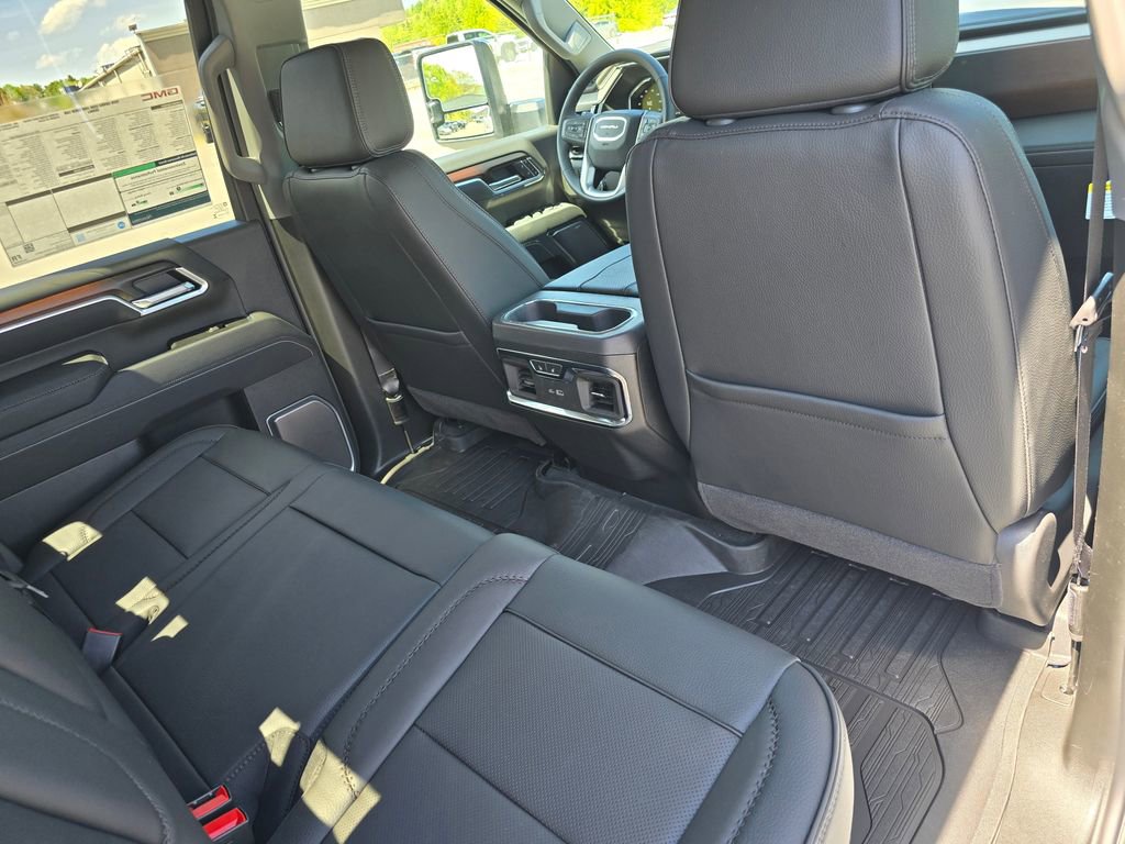 New 2026 GMC Sierra 2500 Denali w/ Denali Reserve Package AWD/4WD image 30