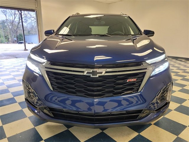 Used 2022 Chevrolet Equinox RS w/ LPO, Floor Liner Package image 2