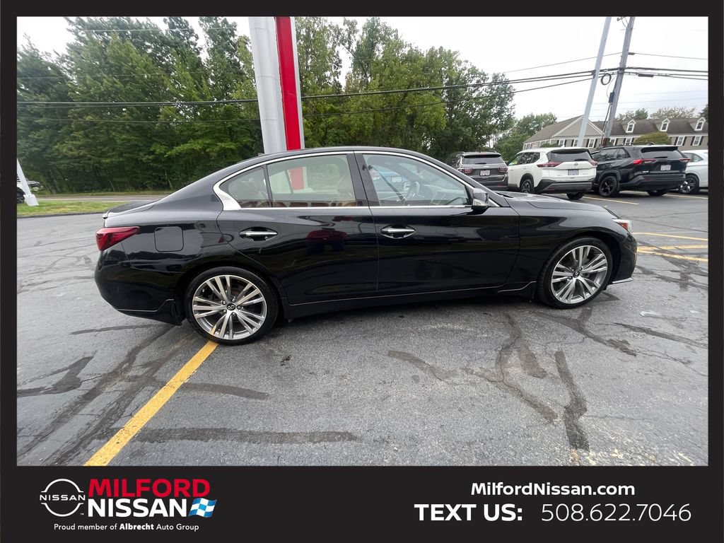 Used 2022 INFINITI Q50 Sensory w/ Cargo Package AWD/4WD image 4