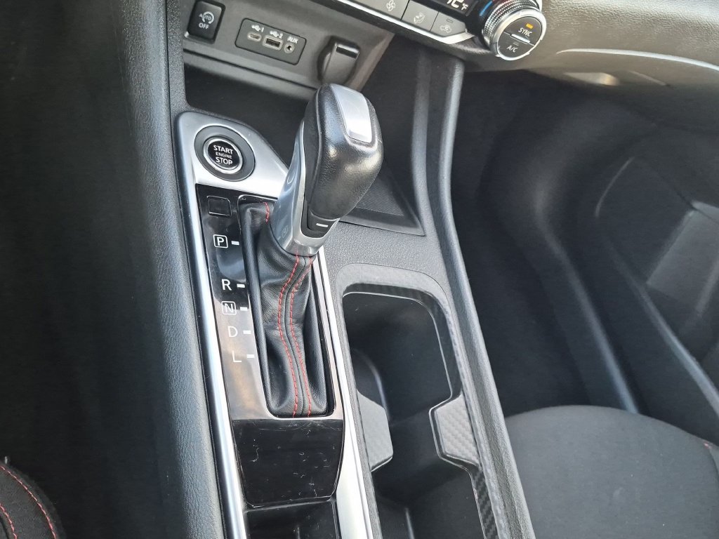 Used 2025 Nissan Sentra SR w/ Midnight Edition FWD image 21