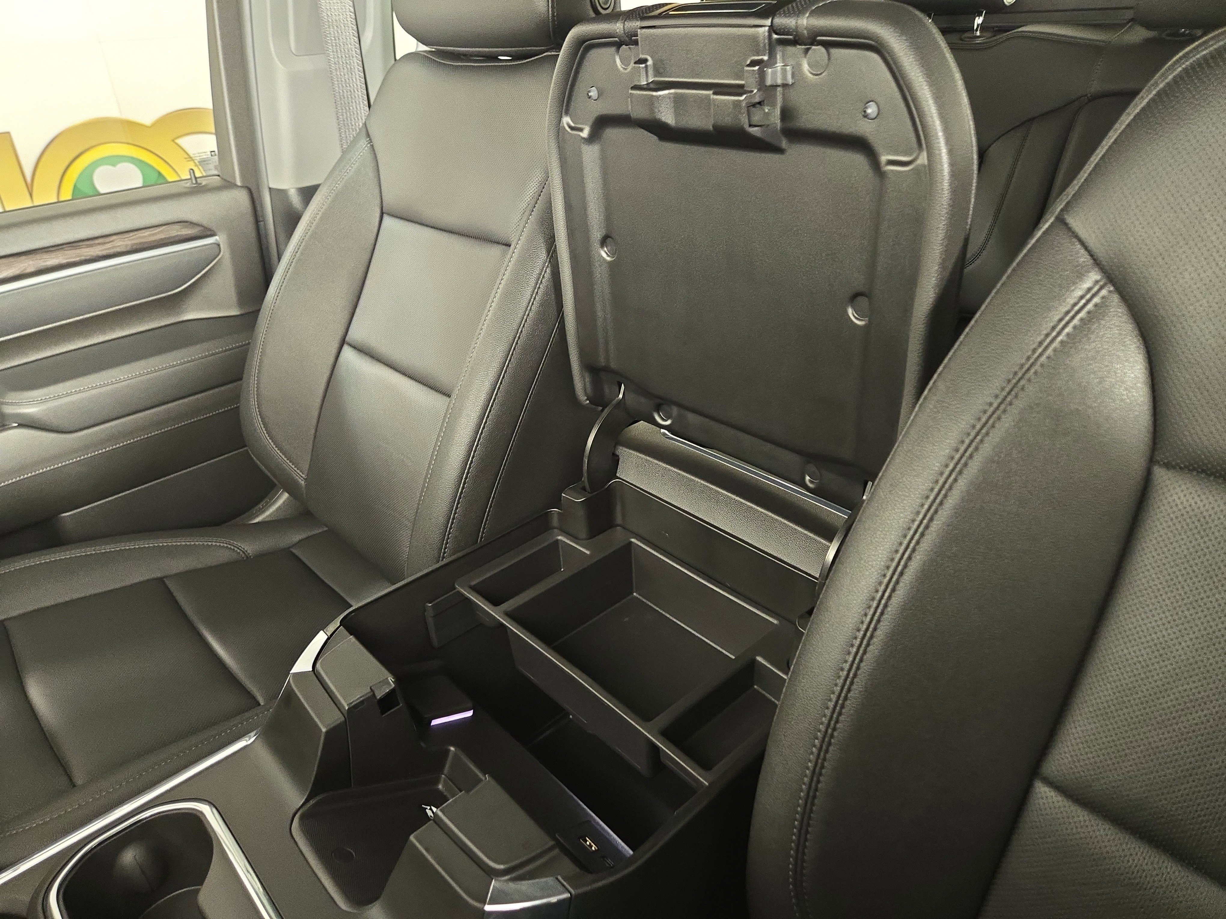 Certified 2025 Chevrolet Silverado 2500 LTZ w/ LTZ Plus Package image 26