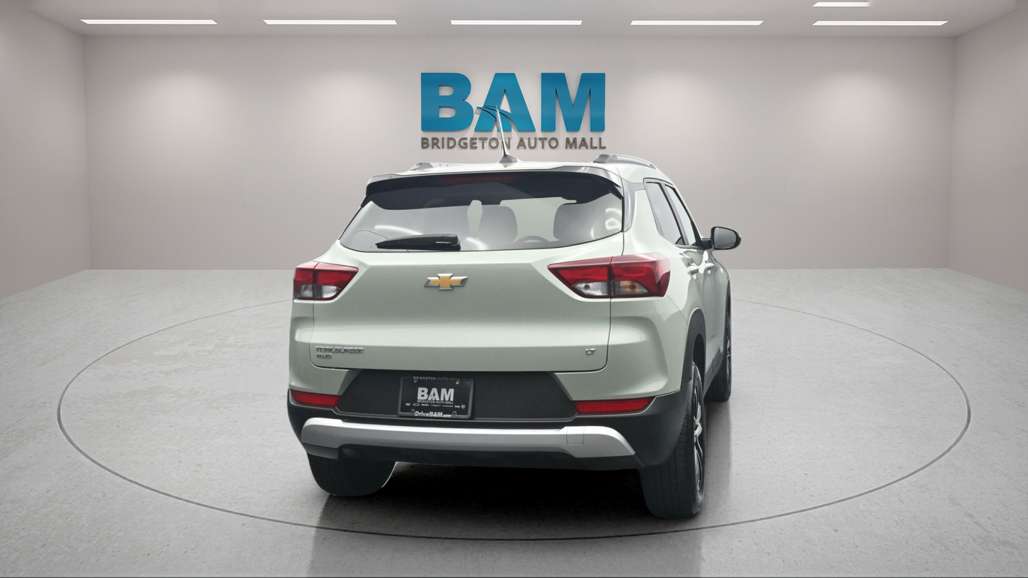 Used 2025 Chevrolet TrailBlazer LT AWD/4WD image 5
