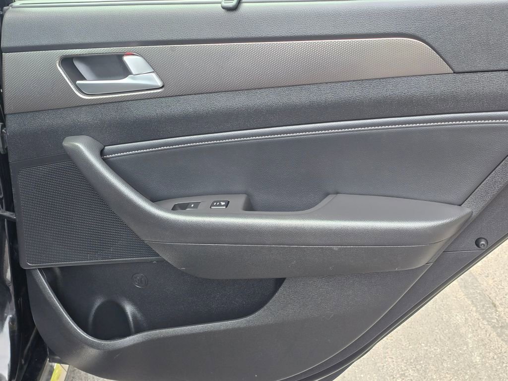 Used 2015 Hyundai Sonata Limited 2.0T image 21