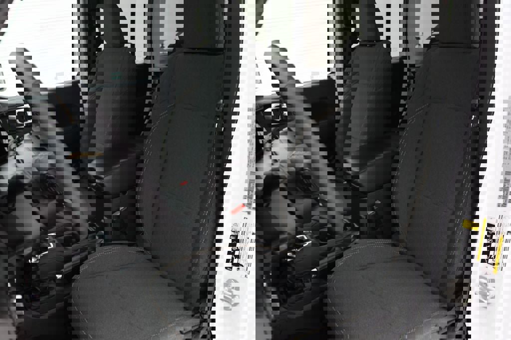 Used 2024 Jeep Wrangler Unlimited image 16