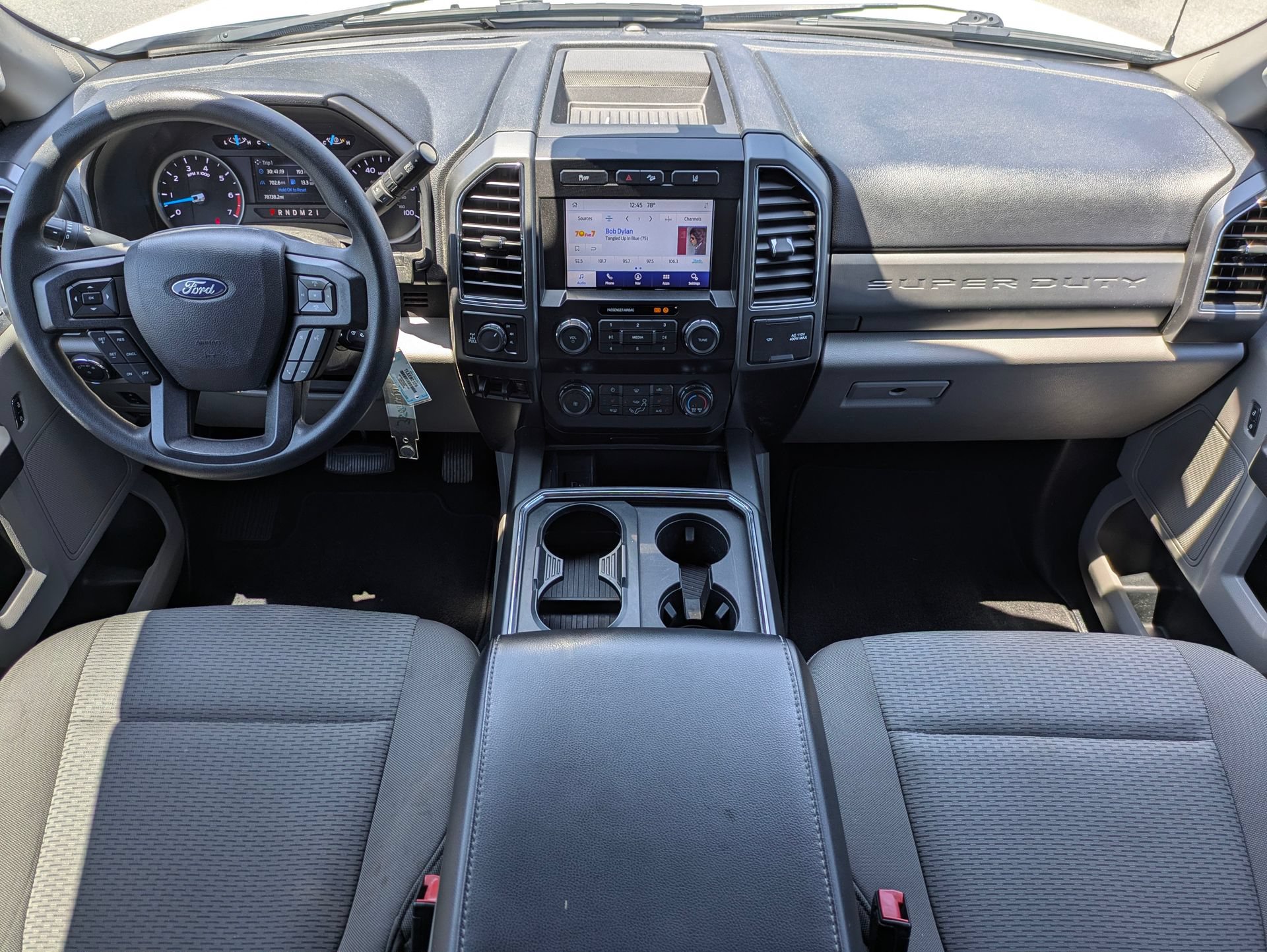 Certified 2020 Ford F250 XLT w/ XLT Premium Package AWD/4WD image 19