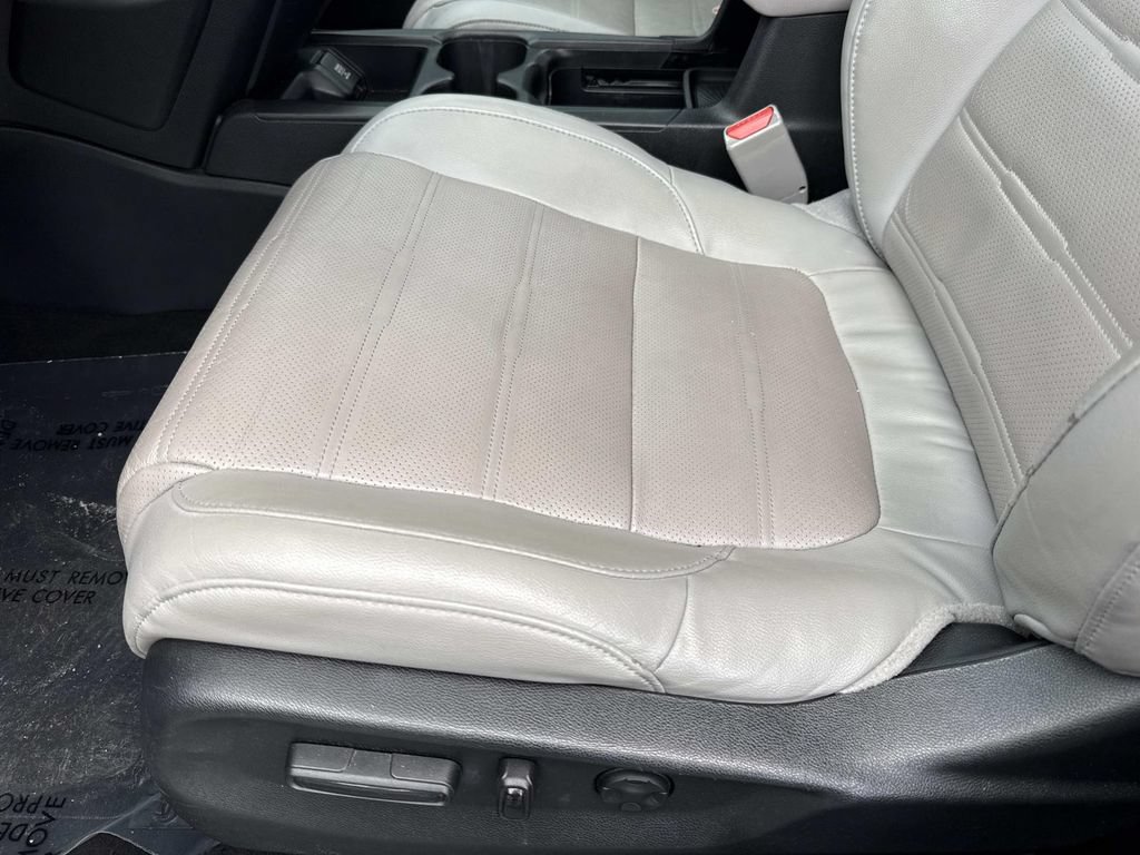 Used 2019 Honda CR-V EX-L image 26