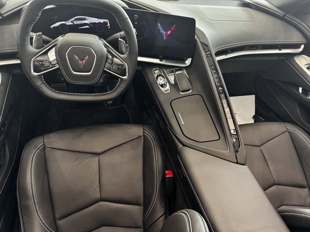 Used 2025 Chevrolet Corvette Stingray Coupe w/ 1LT image 27