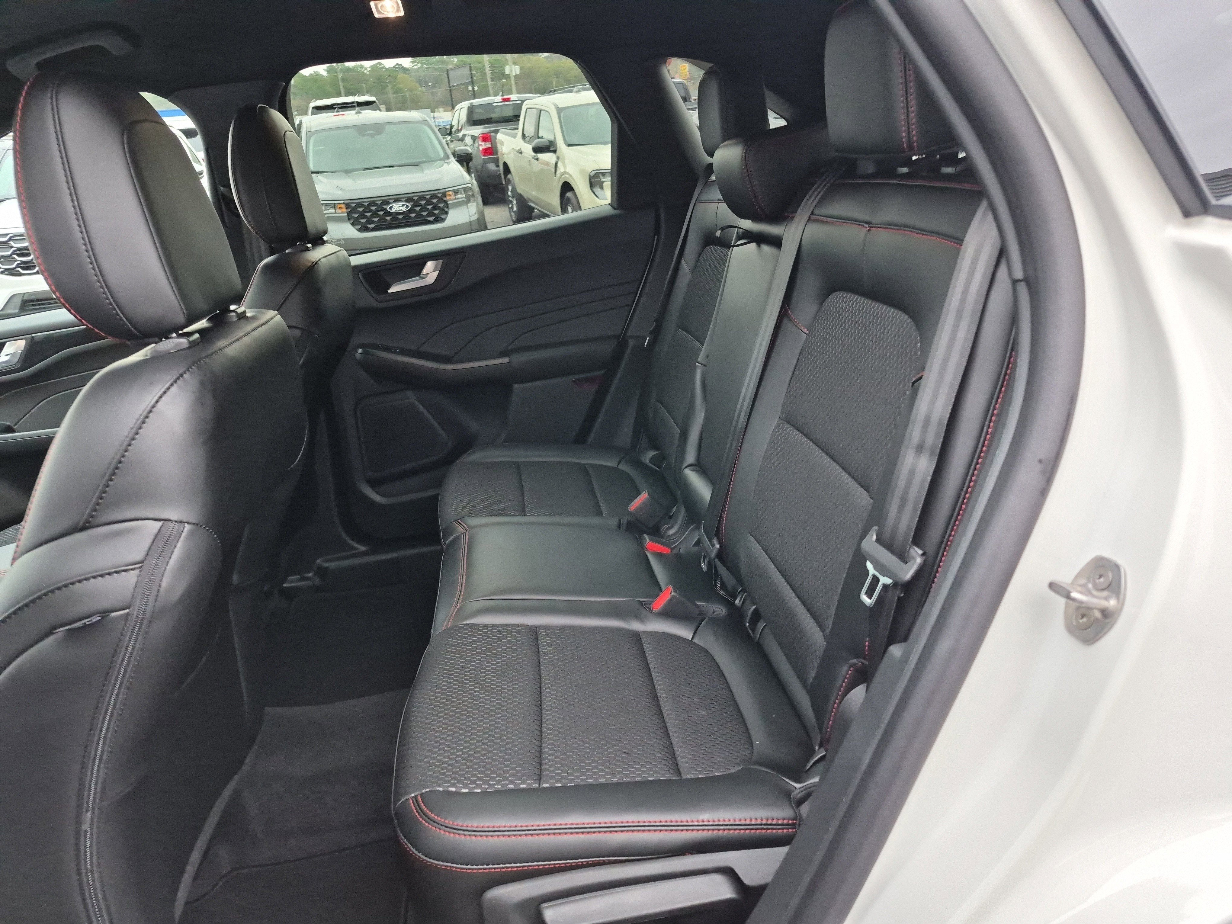 New 2026 Ford Escape ST-Line w/ Tech Pack #1 image 15