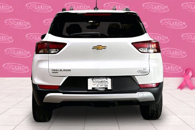 Used 2025 Chevrolet TrailBlazer LT AWD/4WD image 8