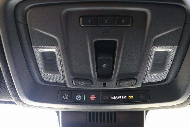 Used 2023 GMC Sierra 1500 AT4 w/ Technology Package image 30