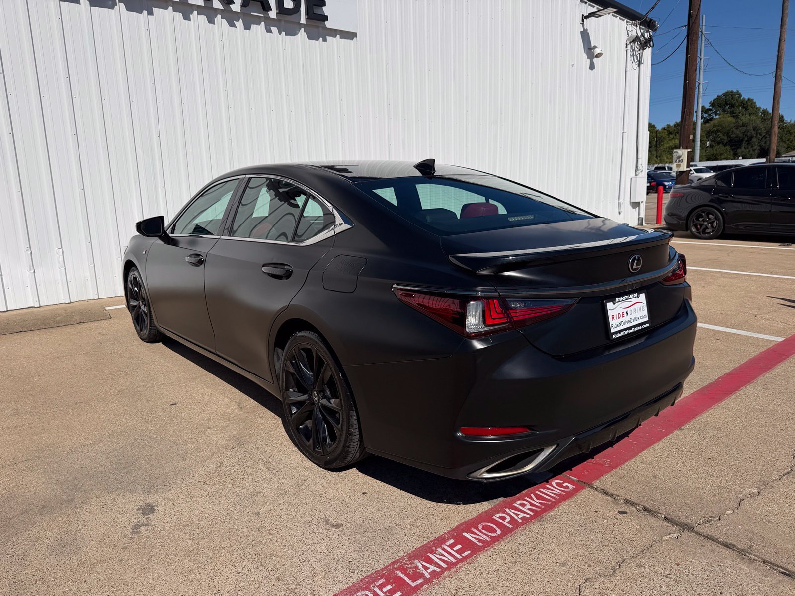 Used 2022 Lexus ES 350 F Sport w/ Accessory Package 2 FWD image 4