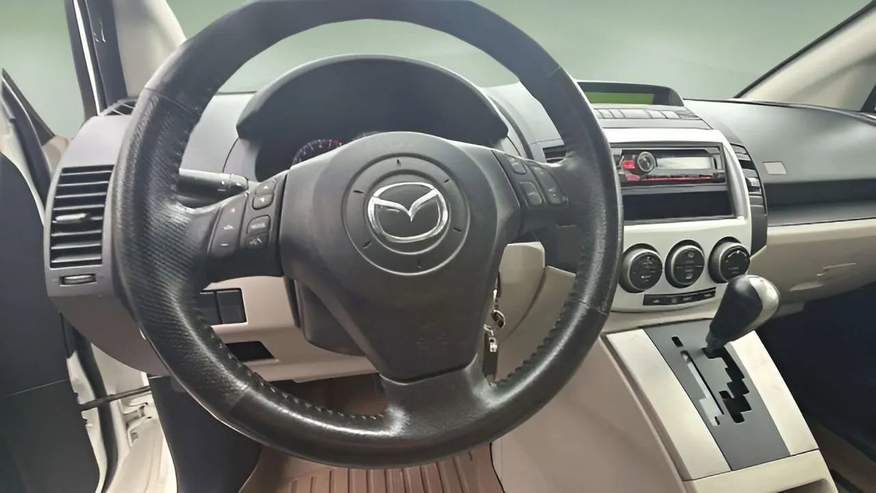 Used 2009 MAZDA MAZDA5 Grand Touring image 36