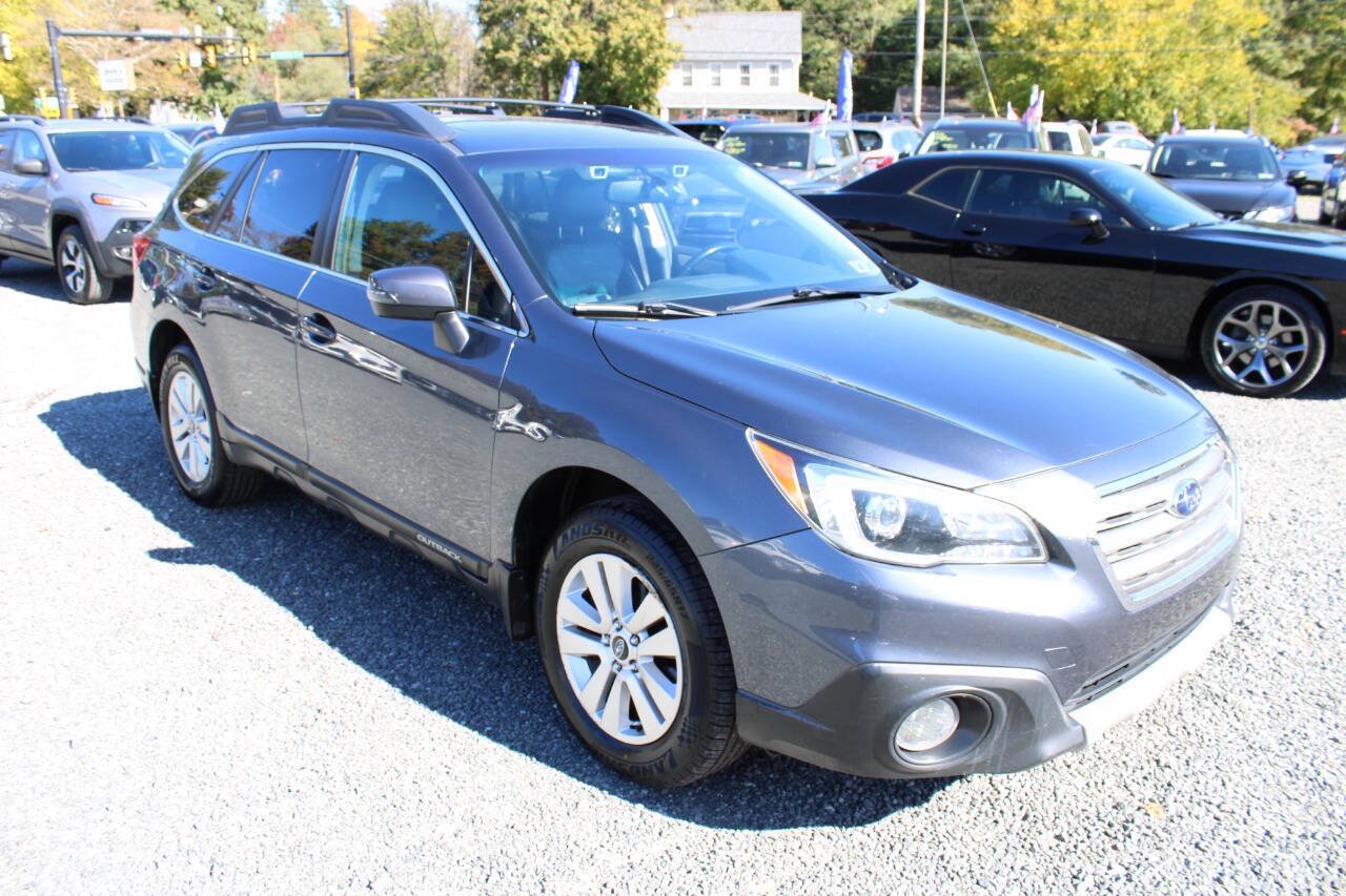 Used 2016 Subaru Outback 2.5i Premium AWD/4WD image 4