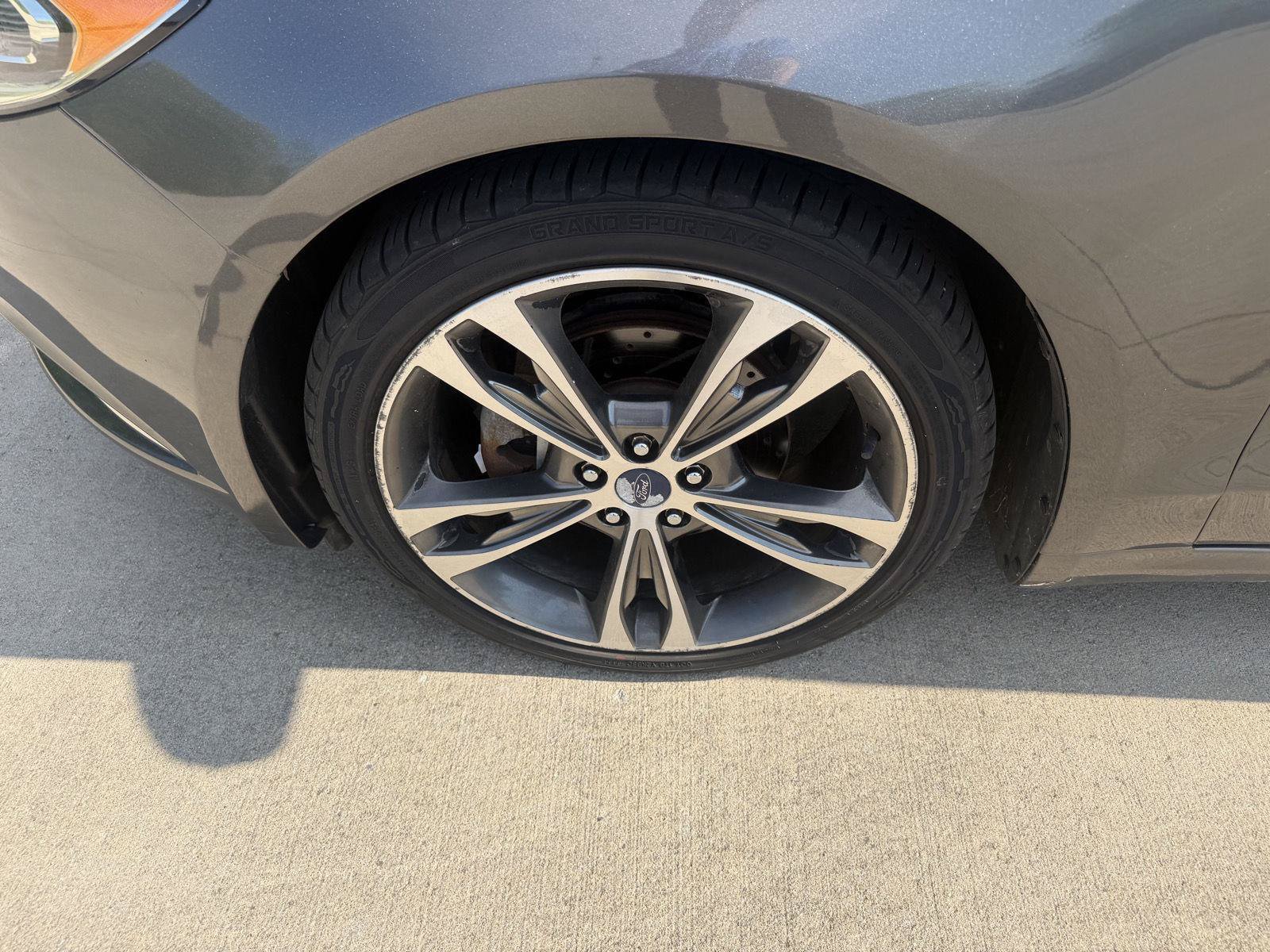 Used 2017 Ford Fusion Titanium AWD/4WD image 33