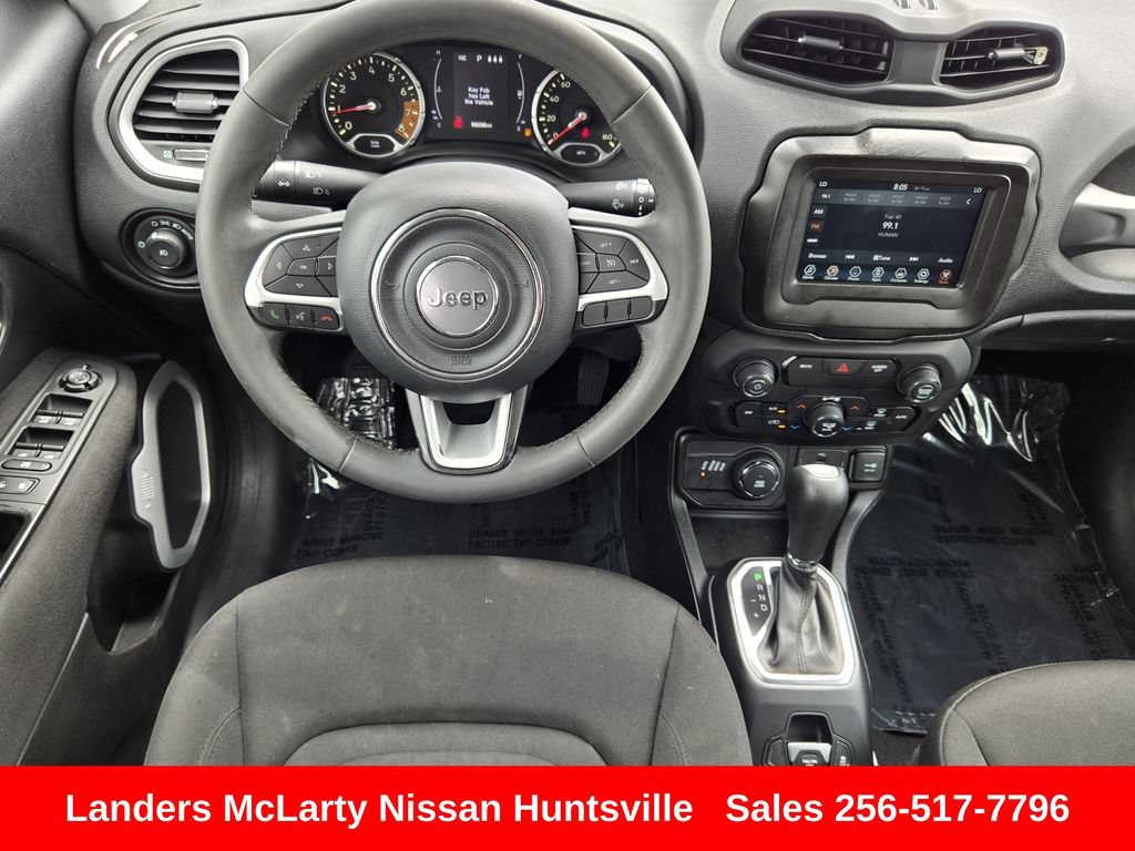 Used 2019 Jeep Renegade Latitude AWD/4WD image 15