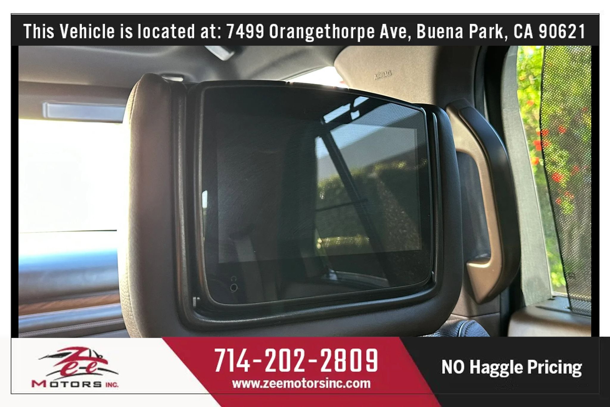 Used 2021 Ford Explorer King Ranch w/ Premium Technology Package image 32