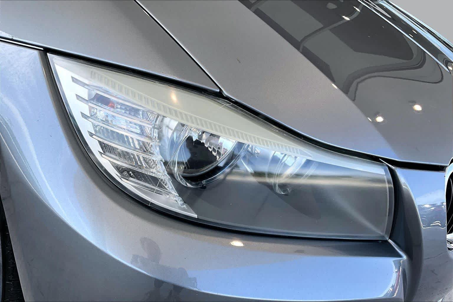 Used 2010 BMW 328i Sedan RWD image 26