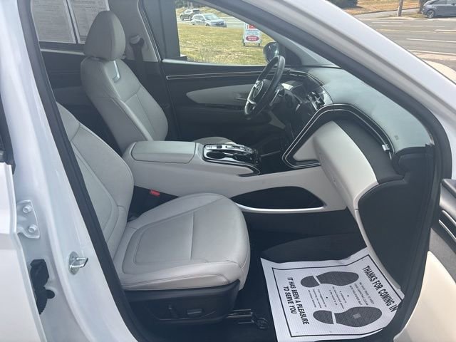 Used 2023 Hyundai Tucson Limited image 15