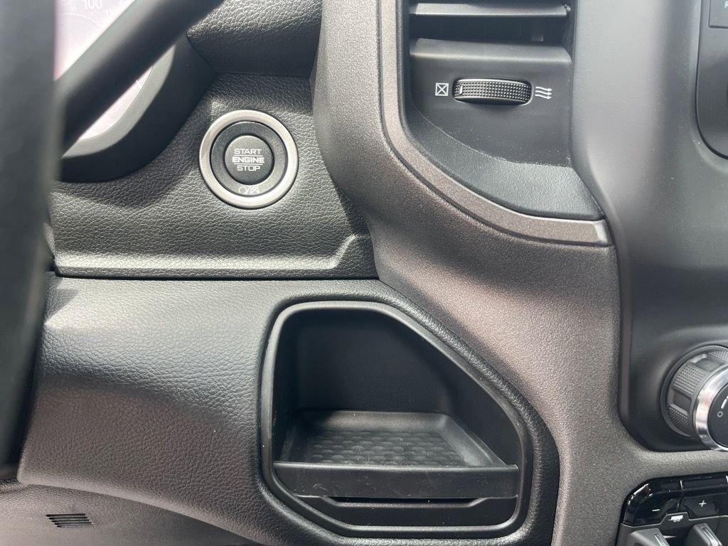 Used 2024 RAM 2500 Tradesman w/ Chrome Appearance Group image 10