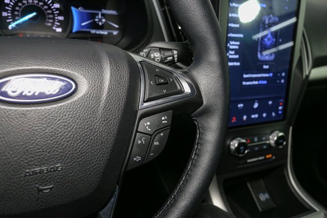 Used 2024 Ford Edge SEL w/ Convenience Package image 30