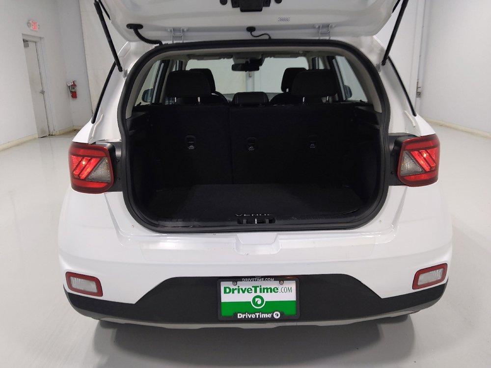 Used 2022 Hyundai Venue SEL image 29