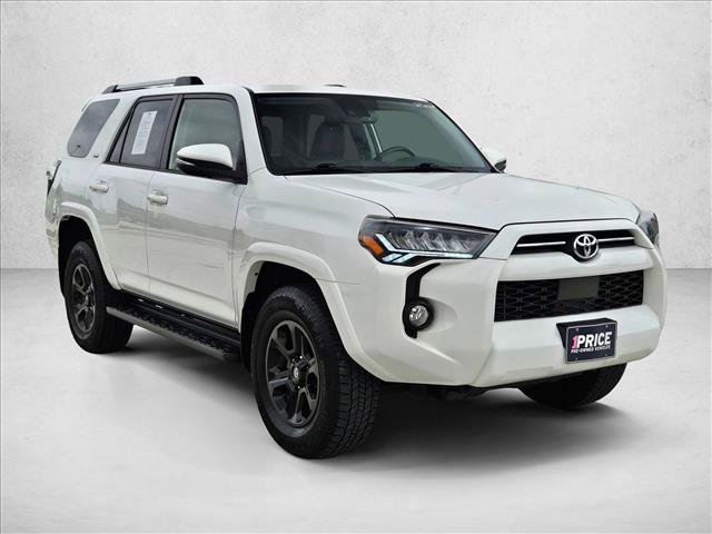 Used 2023 Toyota 4Runner SR5 Premium AWD/4WD image 3