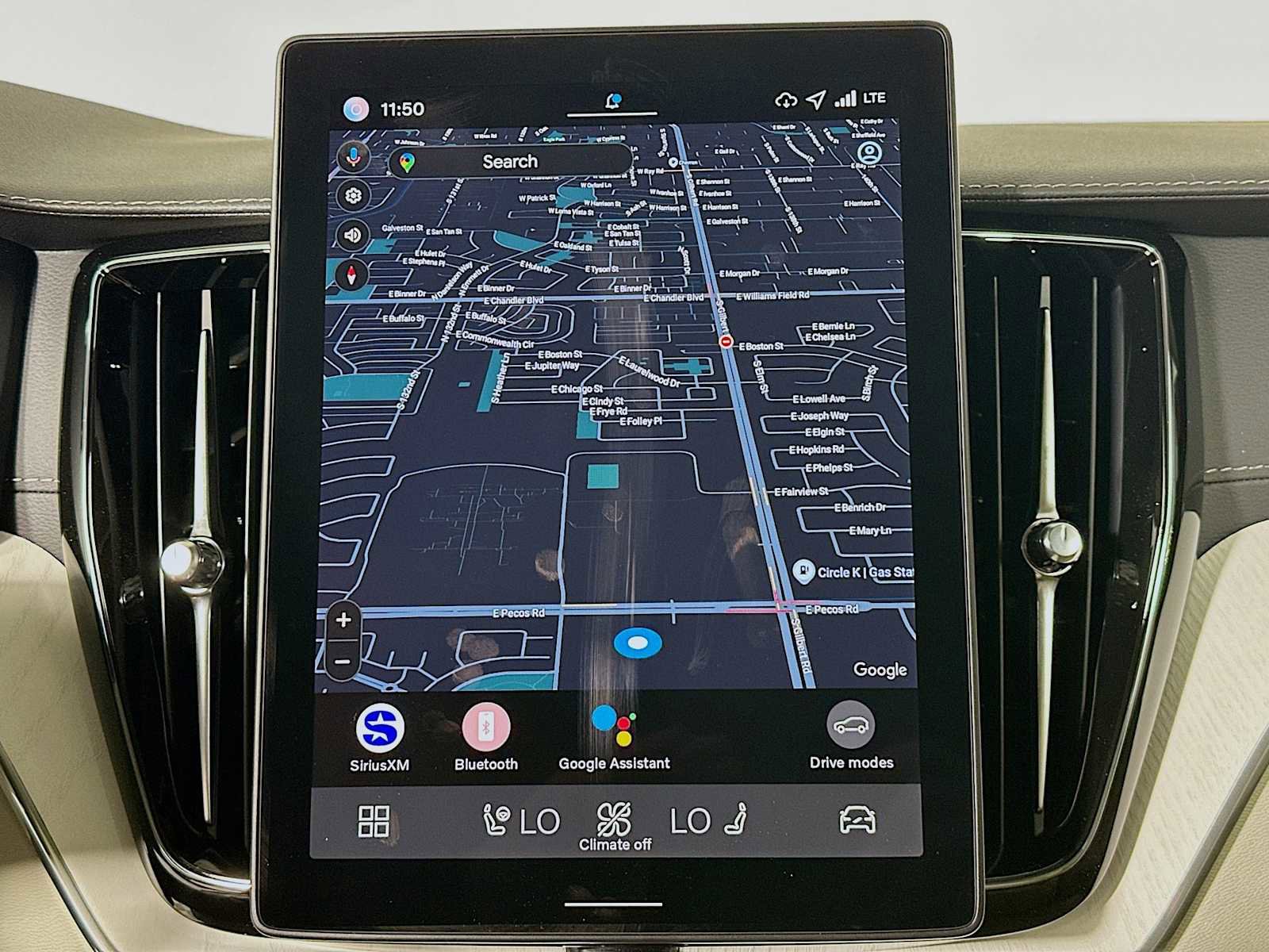 New 2026 Volvo XC60 B5 Ultra w/ Protection Package Premier image 14