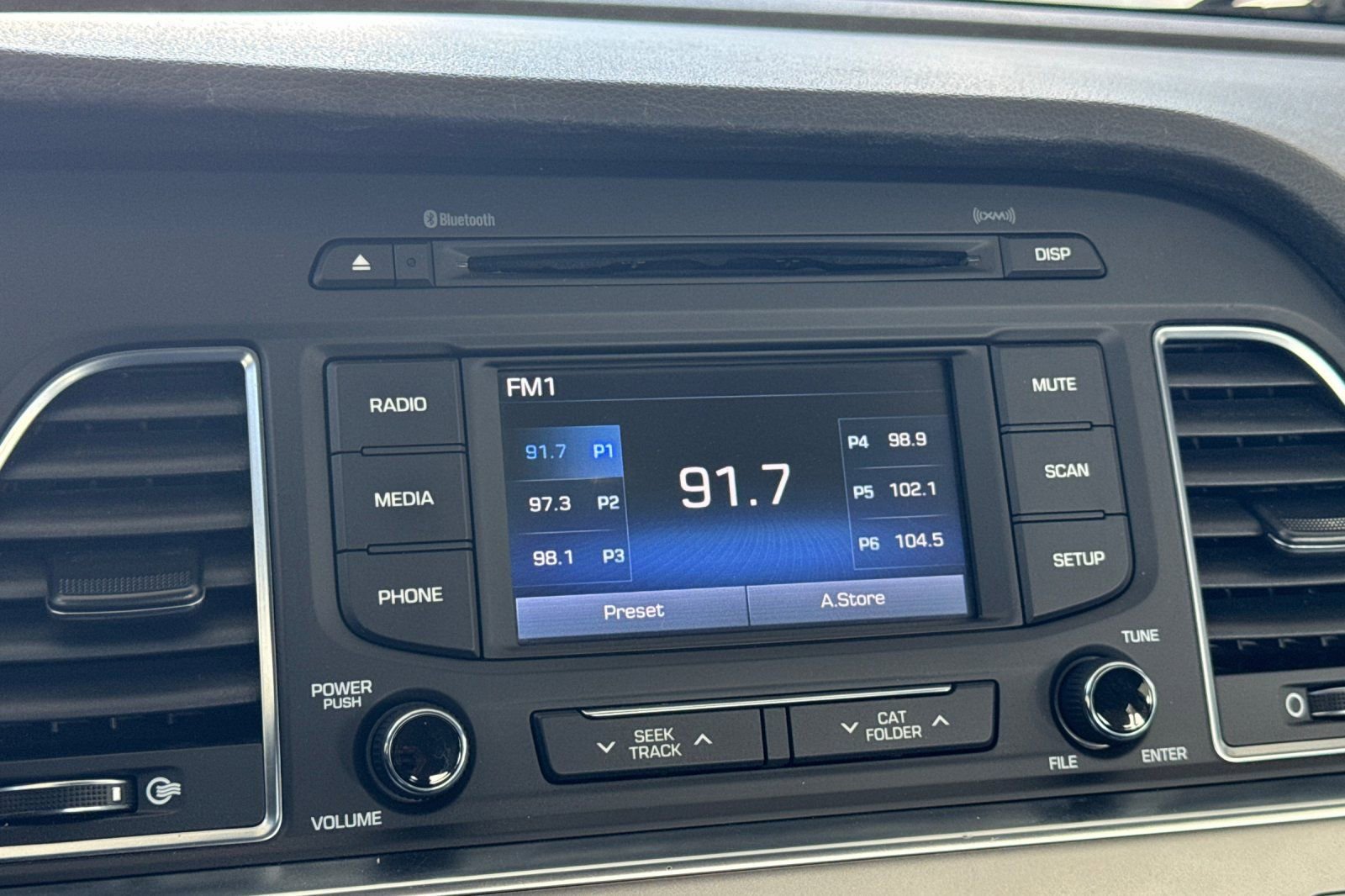 Used 2016 Hyundai Sonata SE FWD image 18
