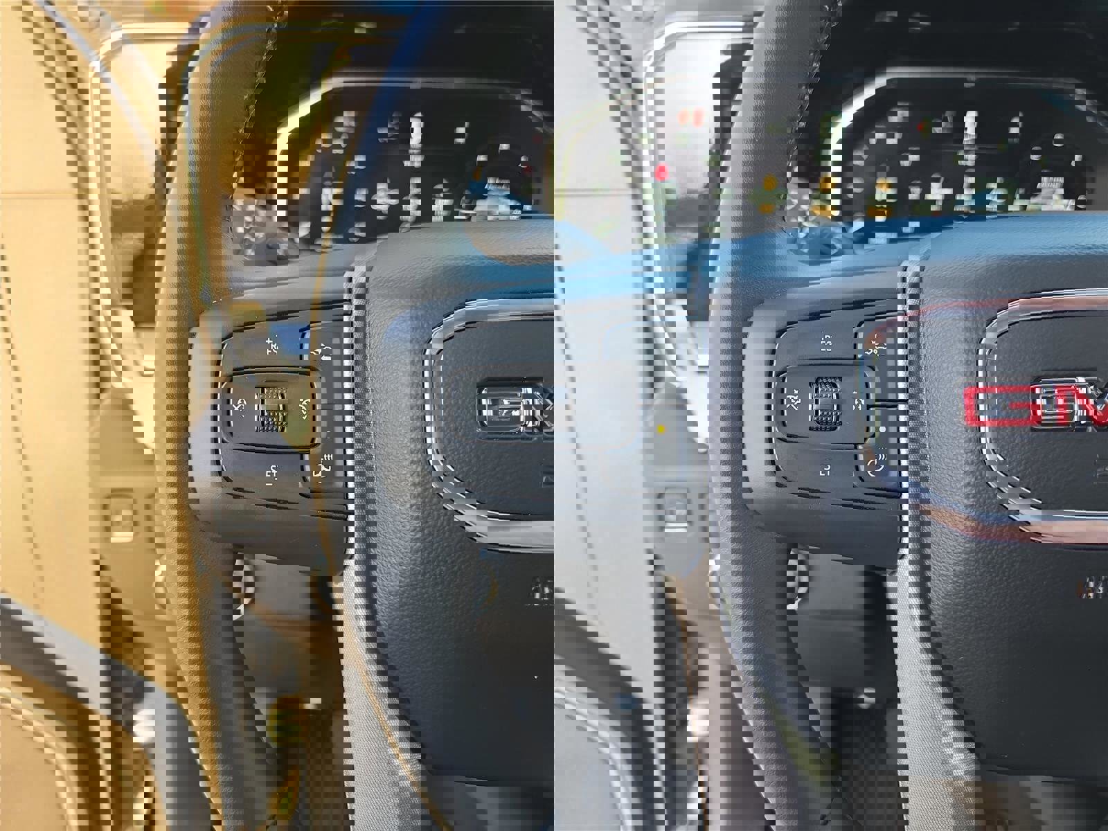 Used 2024 GMC Sierra 1500 Elevation image 32