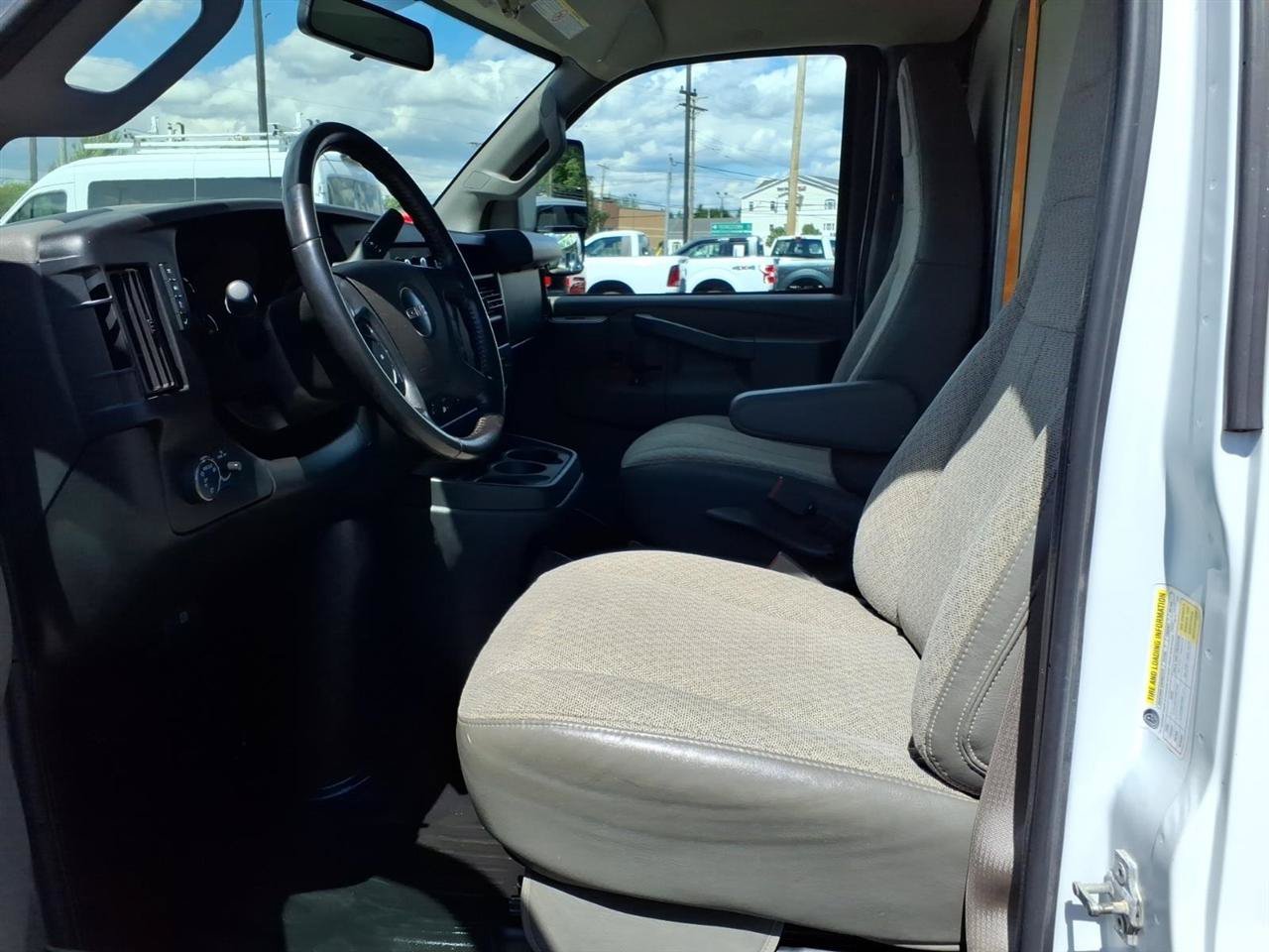 Used 2023 GMC Savana 3500 w/ Power Convenience Package RWD image 15