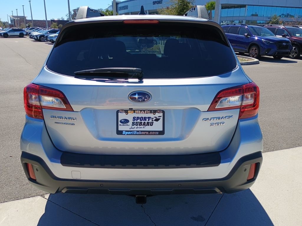 Used 2018 Subaru Outback 3.6R Limited image 6