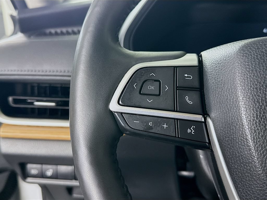 Used 2024 Toyota Grand Highlander AWD image 22