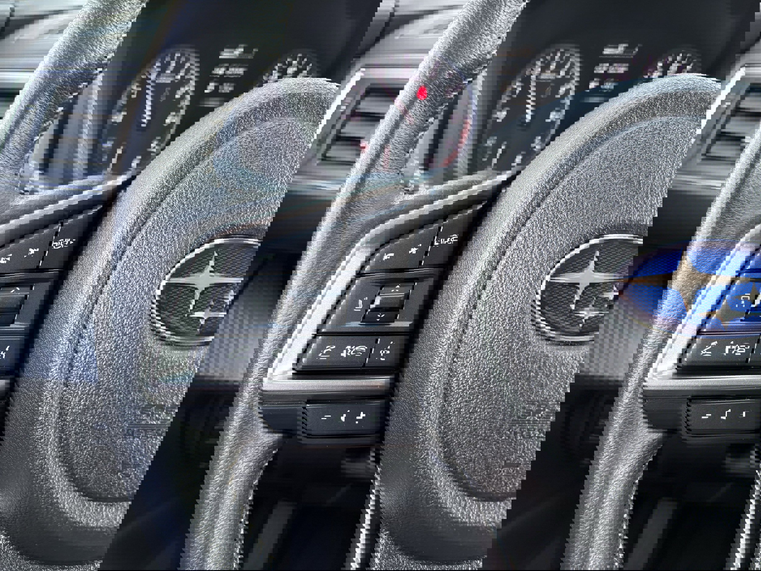 Certified 2025 Subaru Ascent Premium image 15